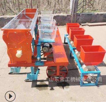 四轮牵引式12行小麦玉米播种机多功能根茎免耕播种机行距株距可调图4