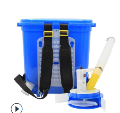 单兵融雪抛洒器背负式电动追肥农用颗粒撒肥机鱼塘饲料自动抛撒机图2