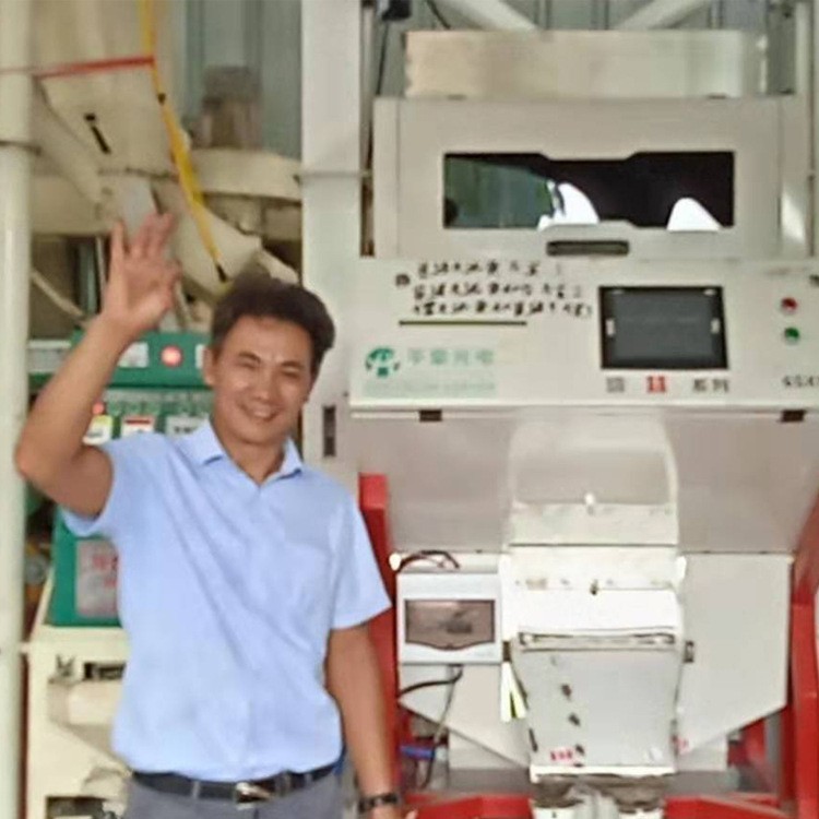 大米色选机小型大米小米成套线设备去石去腹白米碎米智能分选机图5