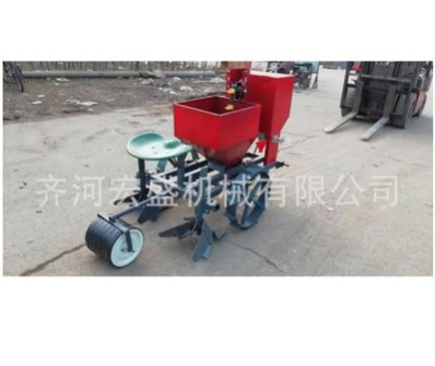 手扶拖挂式土豆收获机 花生地瓜马铃薯收摘机 地下薯类收割机图3