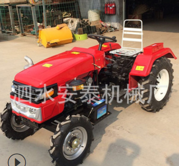单缸四轮农用旋耕机 柴油30马力轮式拖拉机 低矮迷你型四轮拖拉机