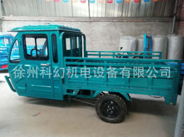 电动三轮车半封闭拉人载货代步车农用拉货电动三轮车图4