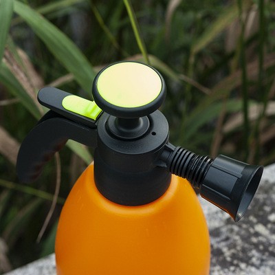 工厂批发耐酸碱2L气压喇叭嘴家用浇花喷水壶洗车液自洁素专用喷壶图4