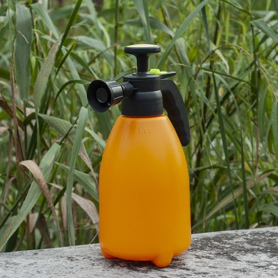 工厂批发耐酸碱2L气压喇叭嘴家用浇花喷水壶洗车液自洁素专用喷壶图3