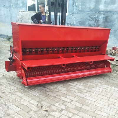 大型四轮悬挂草坪基地设备农业植保播种机草坪草种机图3