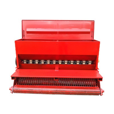 大型四轮悬挂草坪基地设备农业植保播种机草坪草种机图5