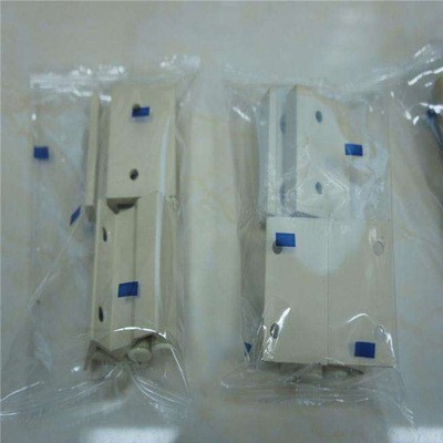 顺德开关插座板自动套袋机 厂家直销KD-260五金防刮花自动包装机图3