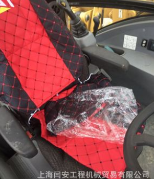 出售进口漂亮柳工 凯斯小山猫SD943滑移装载机图5