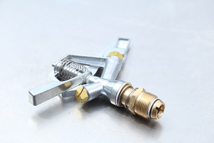 大田喷头小麦喷水喷灌喷头合金喷头360度旋转的喷头