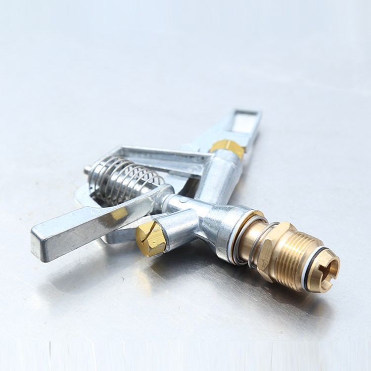 大田喷头小麦喷水喷灌喷头合金喷头360度旋转的喷头图2