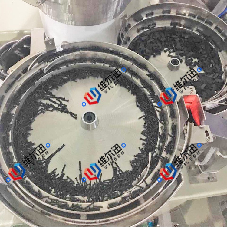 【一件代发】五金螺丝全自动称重点数包装机 7盘螺丝包装机图2