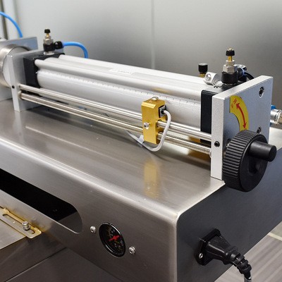 上海冰袋包装机厂家 生物冰袋包装机 液体凝胶树脂冰袋包装机保鲜图5