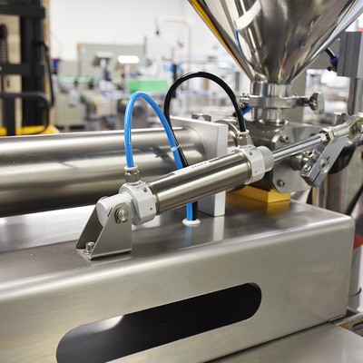 上海冰袋包装机厂家 生物冰袋包装机 液体凝胶树脂冰袋包装机保鲜图3