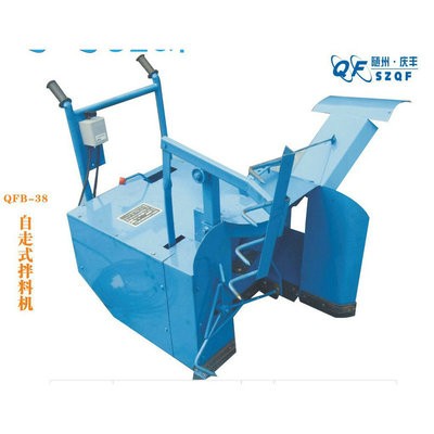 食用菌翻堆 庆丰QFB-35型食用菌自走式拌料机 速度快拌料均匀图3