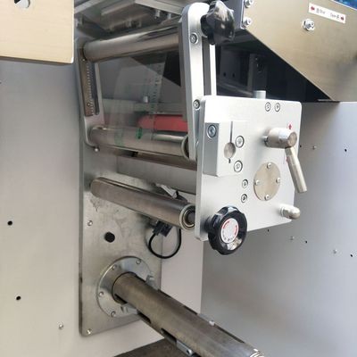 饼干全自动食品包装机 零食多功能枕式包装机 巧克力薄片包装机图4