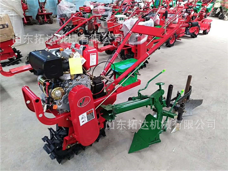 小型履带式微耕机