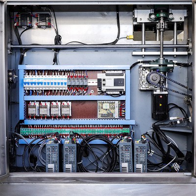 社区超市全自动蔬菜水果包装机托盘水果包装设备枕式食品包装机械图3