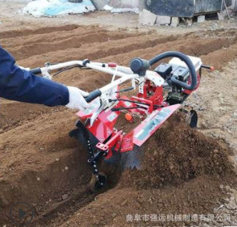 贵阳市果园耕地机 山地翻地松土机 自走式翻地机图2