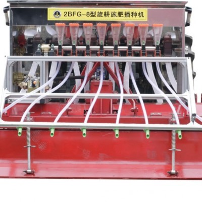 旋耕施肥播种机