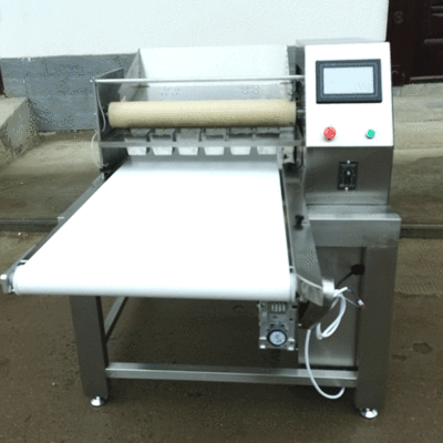 现货供应 桂花撒料机 花卉播种机械 颗粒撒料机图2