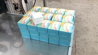 全自动装盒机 卫生巾装盒机 蚊香液装盒 蚊香自动装盒机包装设备图5