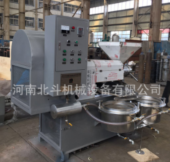 供应 螺旋式榨油机 全自动花生菜籽芝麻榨油机农用食用油制作设备图4