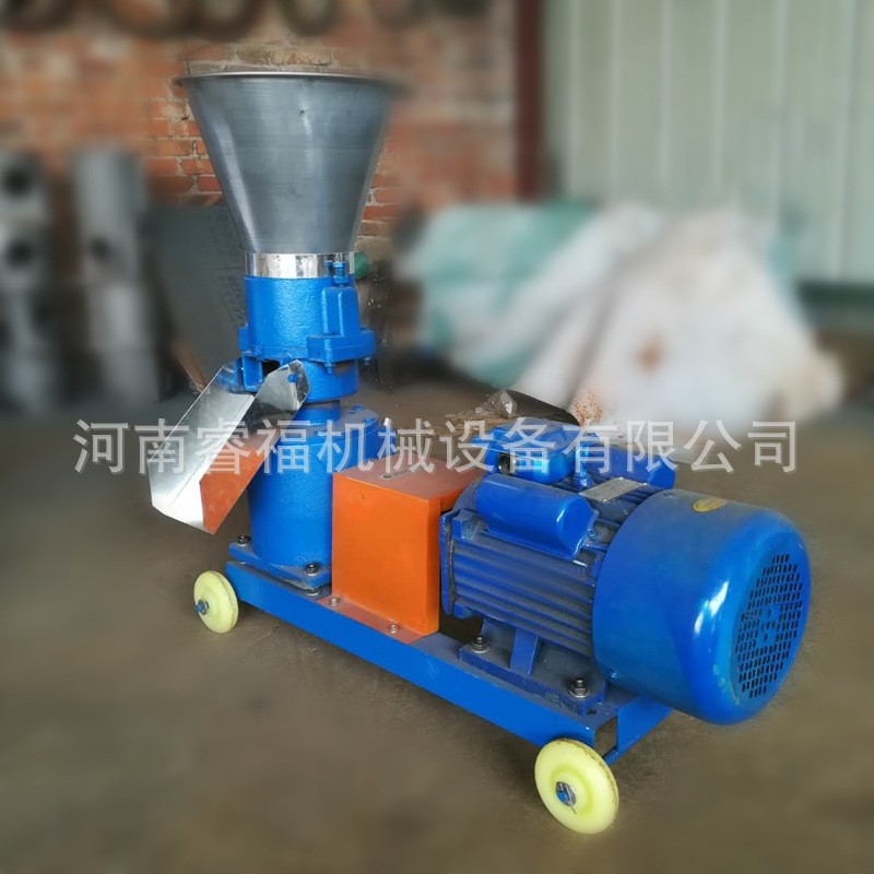 两相电养殖颗粒饲料机 多功能平模饲料造粒机组 家用颗粒机图3