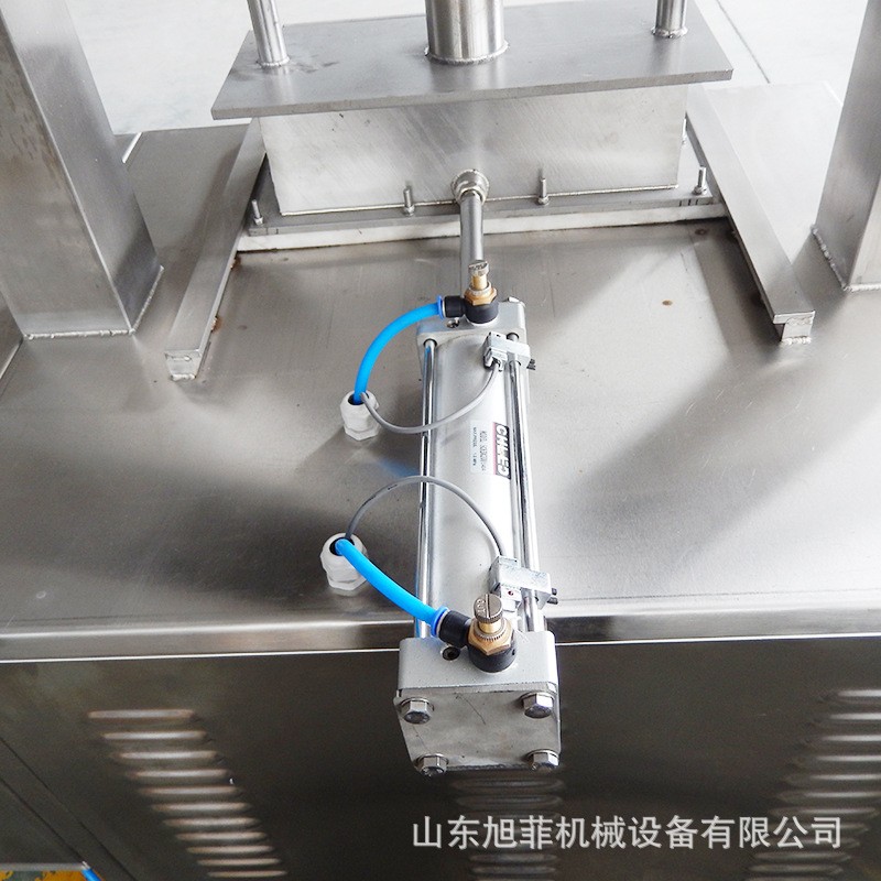 工厂批发全自动压肉机 肥牛压实机 肉类压实设备定制图2