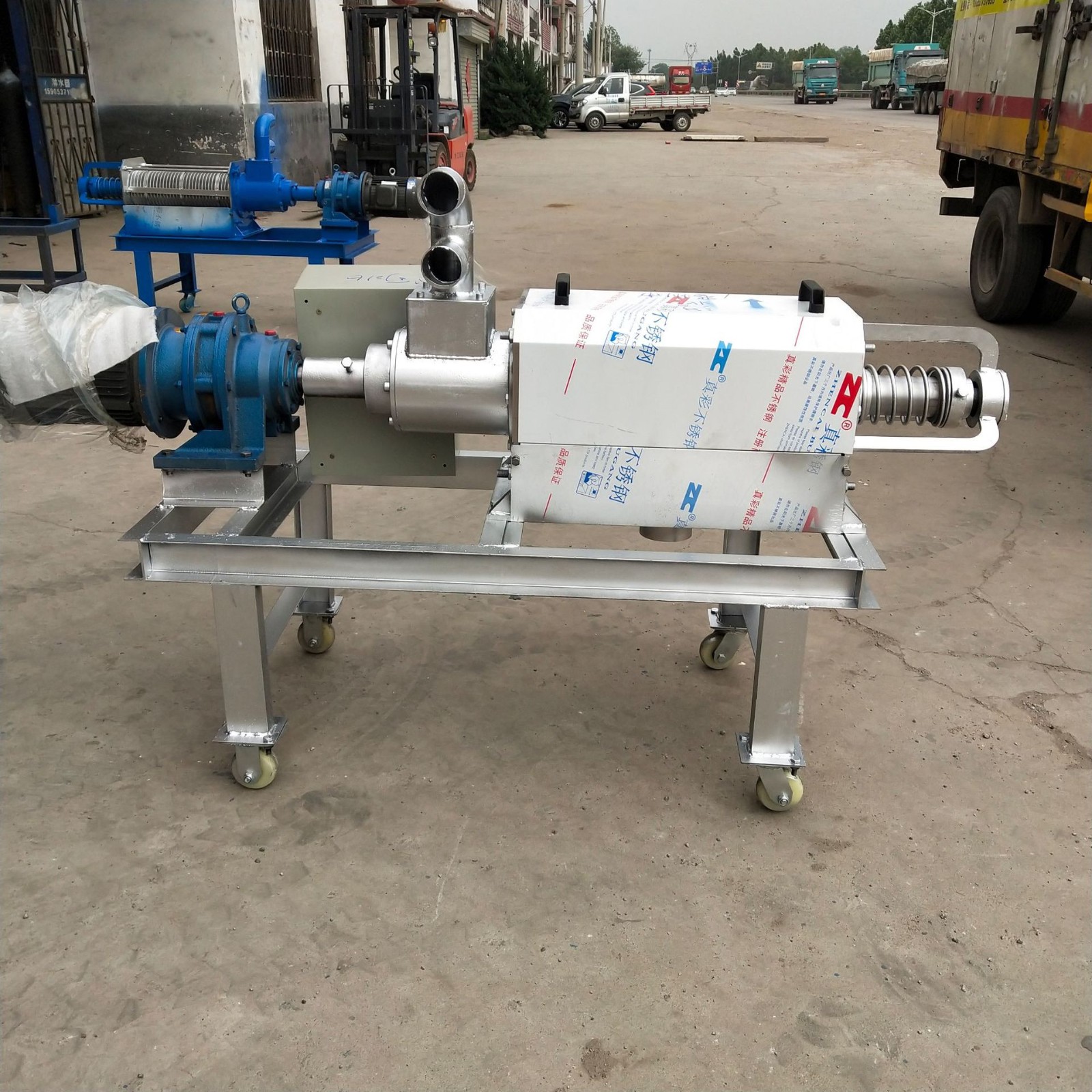 全新家禽牲畜粪污干湿分离机 猪场牛场养殖粪污固液分离机图5