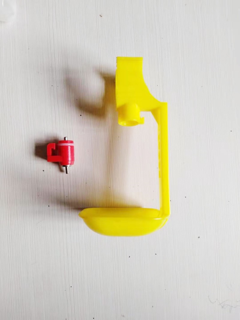 鸡钢球连体饮水 鸡用一体吊杯自动饮水器 养鸡自动乳头式饮水器图2