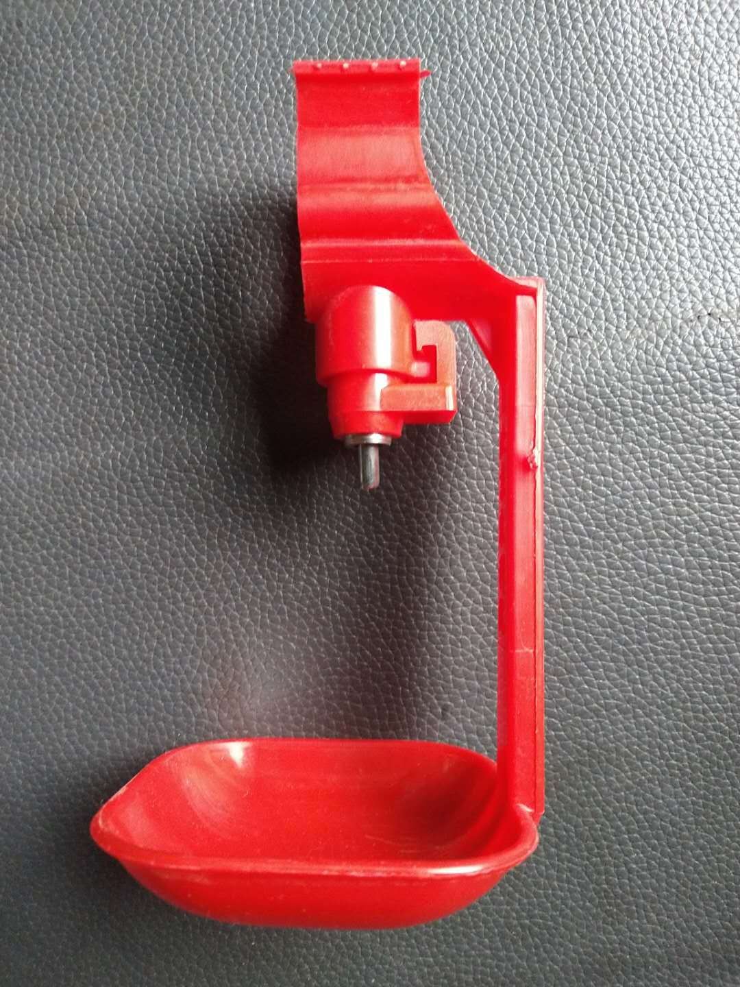 鸡钢球连体饮水 鸡用一体吊杯自动饮水器 养鸡自动乳头式饮水器图3