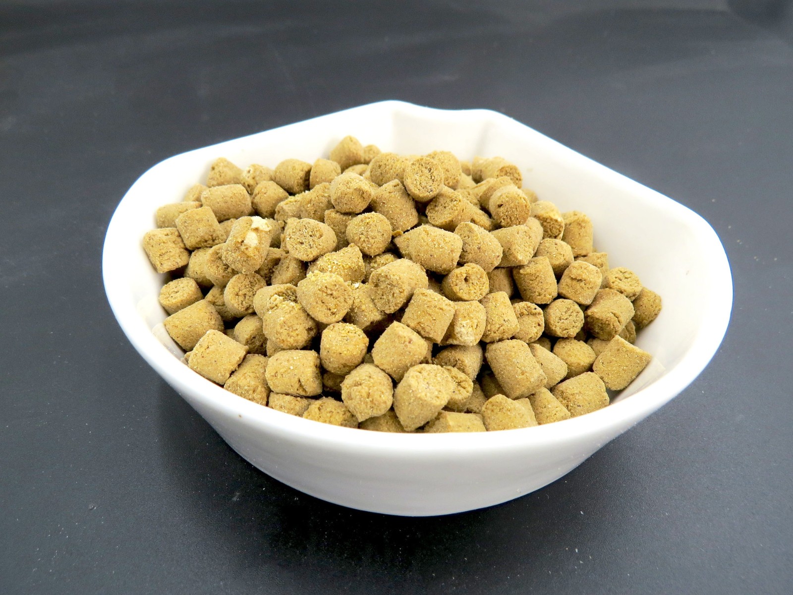 真诺低温烘焙粮猫狗粮设备 全自动宠物零食冷挤压生产线图5