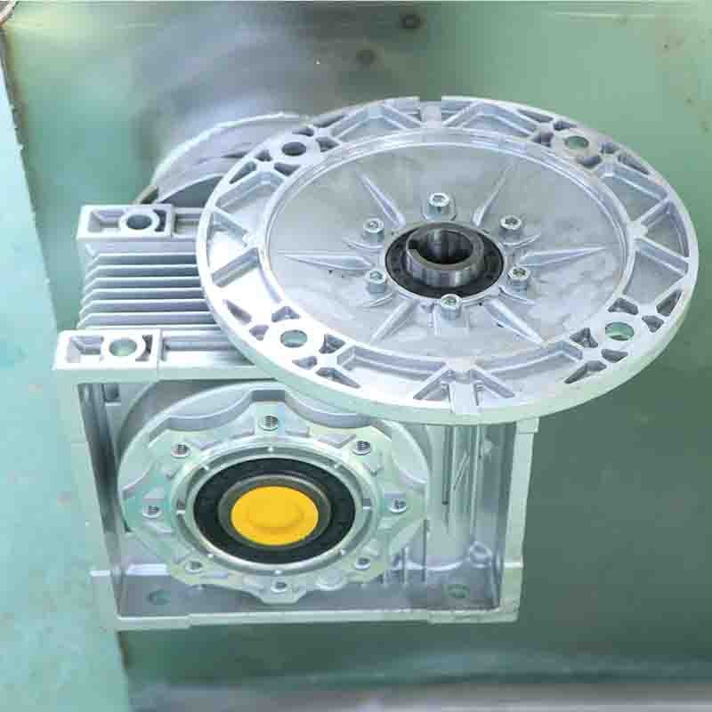 山东厂家直供粪污固液分离机 易于操作全自动粪污固液分离机系统图5