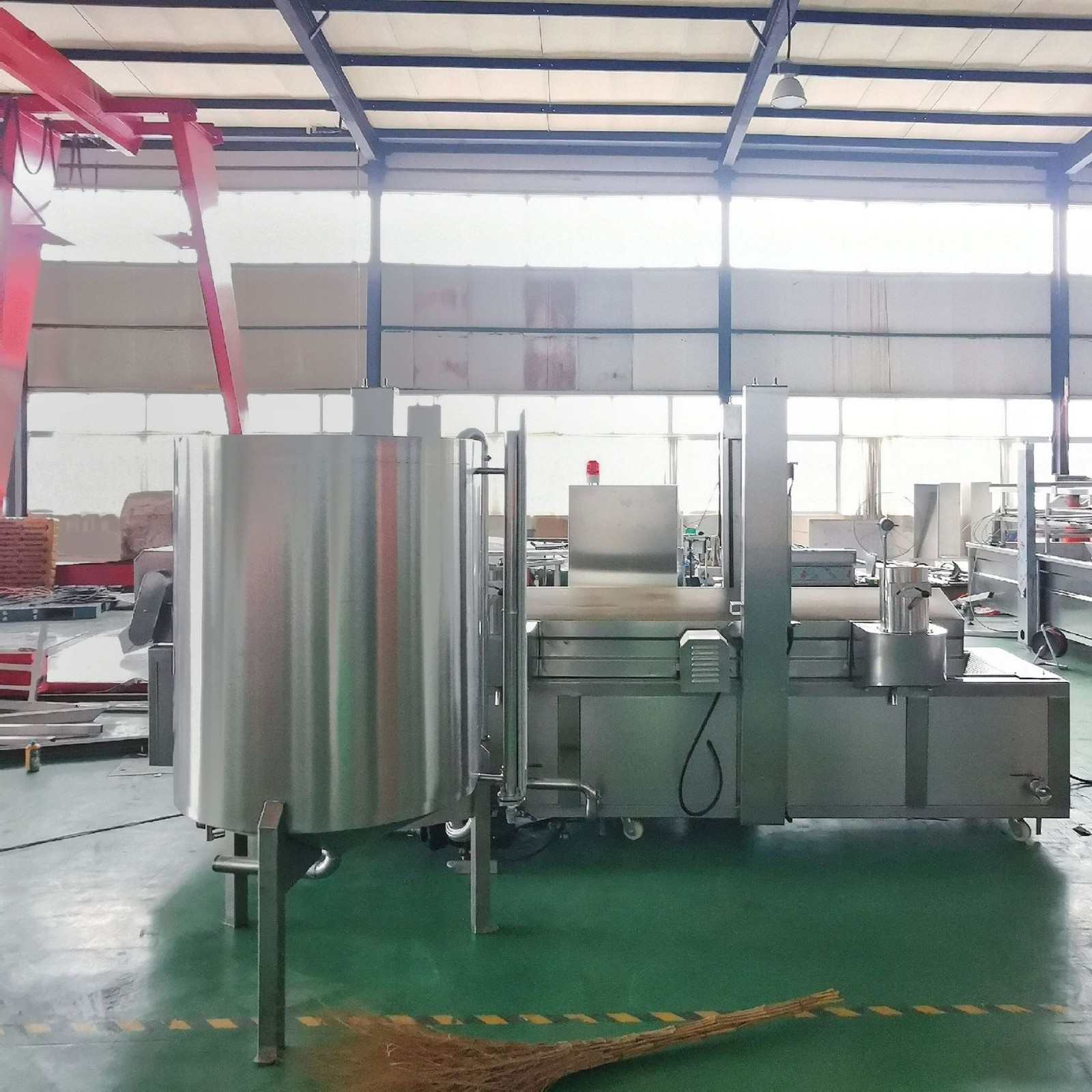 大型煎饼果子薄脆油炸机 全自动不锈钢油炸流水线厂家直质保一年图5