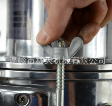 大德药机DF-20A连续投料粉碎机流水式磨粉机中药纤维细腻打粉机图5