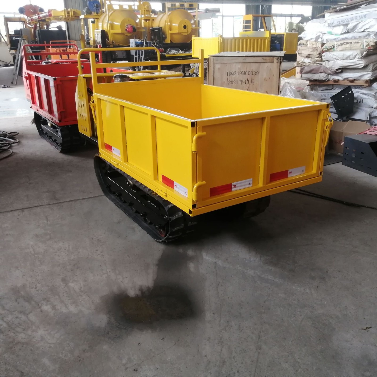 1.2吨履带运输车 履带式爬山 全地形使用图3