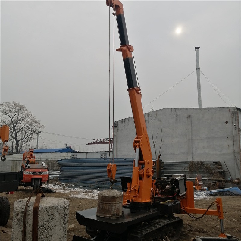 4缸爬爬车吊2吨 履带移树吊苗圃用 履带爬爬机适用复杂地形图5