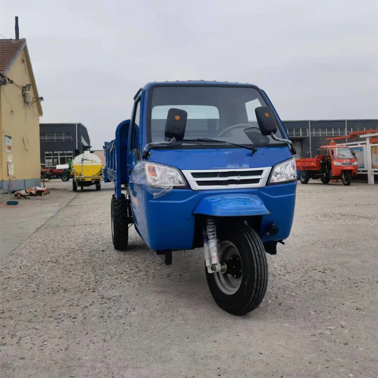 农用柴油三轮车 小型工地用柴油三轮车 液压自卸矿用三蹦子运输车图4