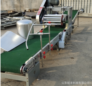 供应 爬坡式皮带输送机 304不锈钢传输机车间物流分拣输送带图5