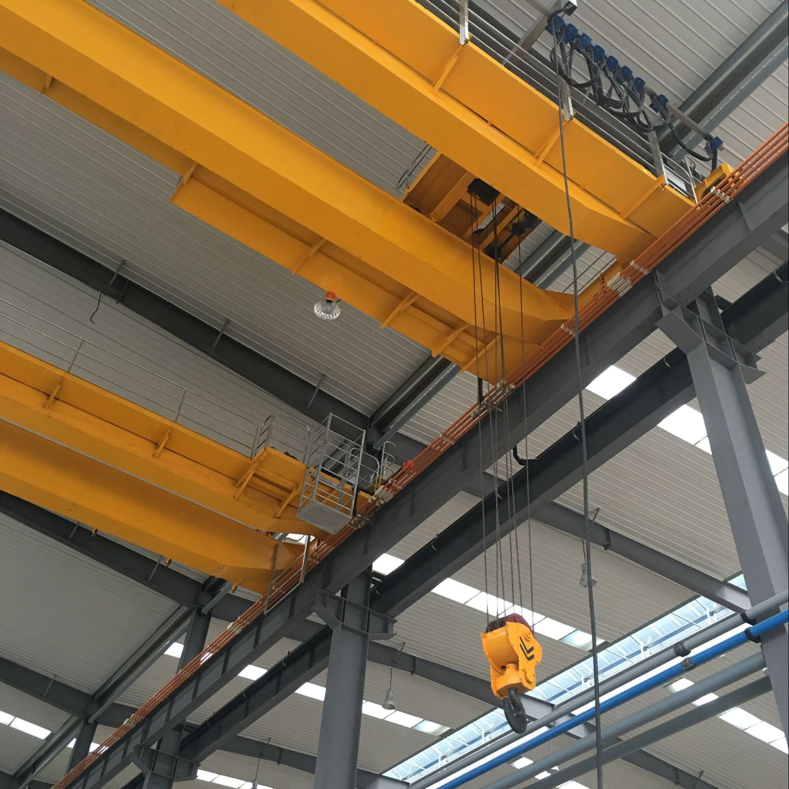 邯郸 宝威QD型通用桥式起重机报价 物料搬运双梁天车35-55吨图2