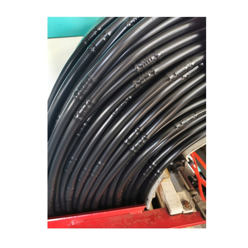 批发內镶式圆柱滴灌管 蔬菜果园大棚灌溉用黑色大棚滴灌管图5