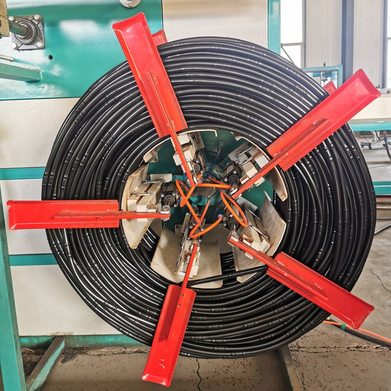 批发内镶式圆柱滴灌管 滴灌均匀草莓果蔬大棚膜下pe滴灌管图5