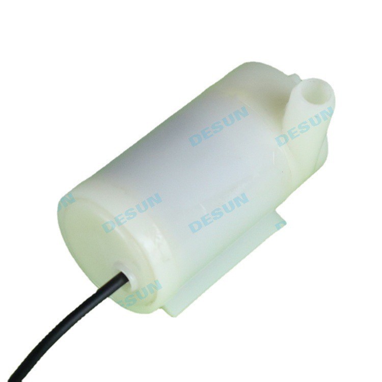 3v/4.5v微型直流水泵 微型潜水泵 DS3W2 迷你立式小白泵图5