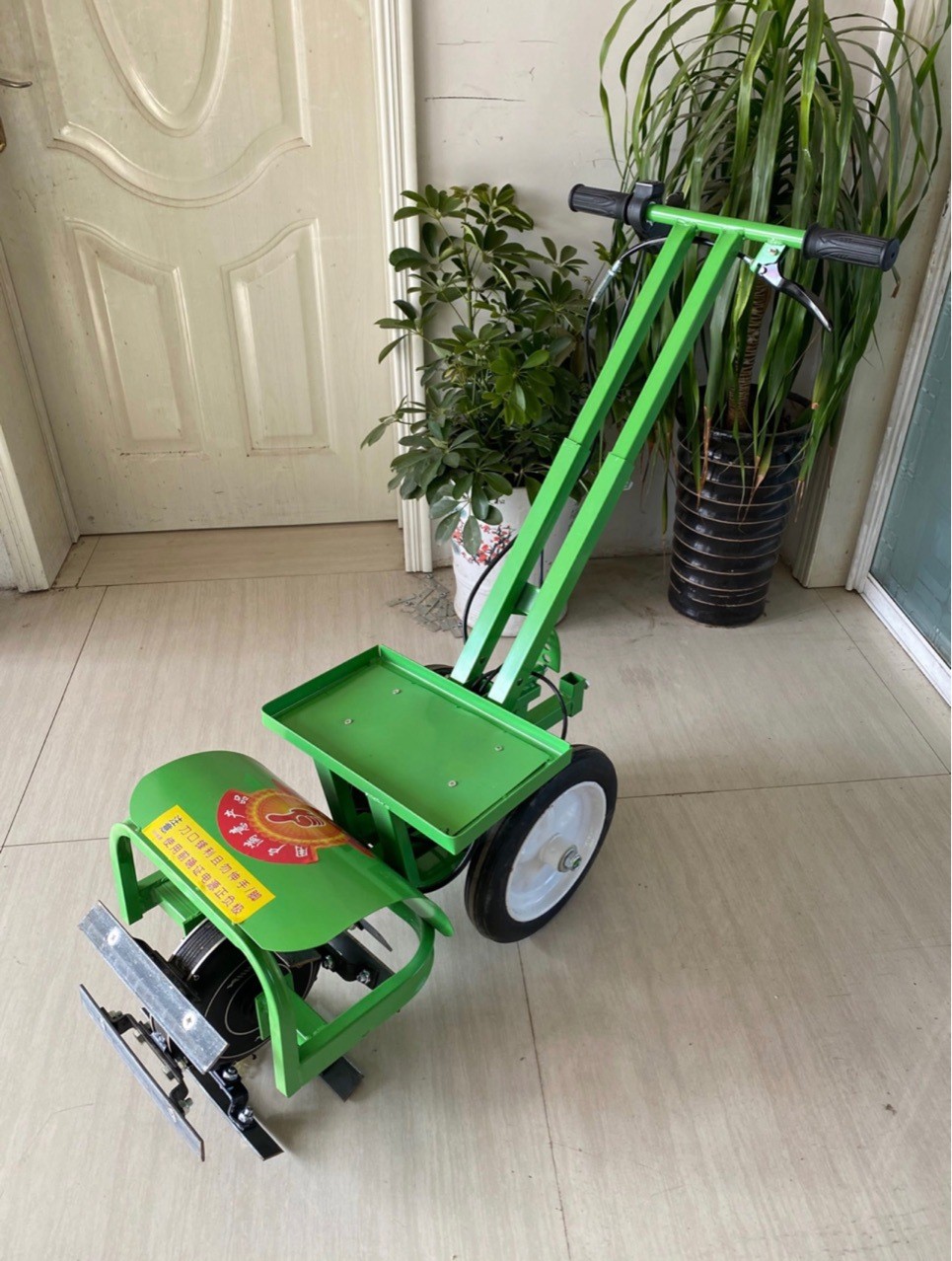 新型电动除草机开沟懒人小型锄地松土手推除草开荒农用耕地充电式图3