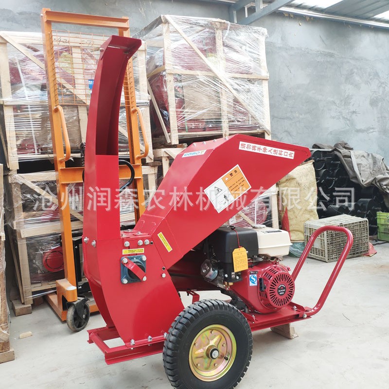 销售树枝粉碎机 汽油枝条破碎机 果园葡萄藤粉碎机小型移动家用款图4