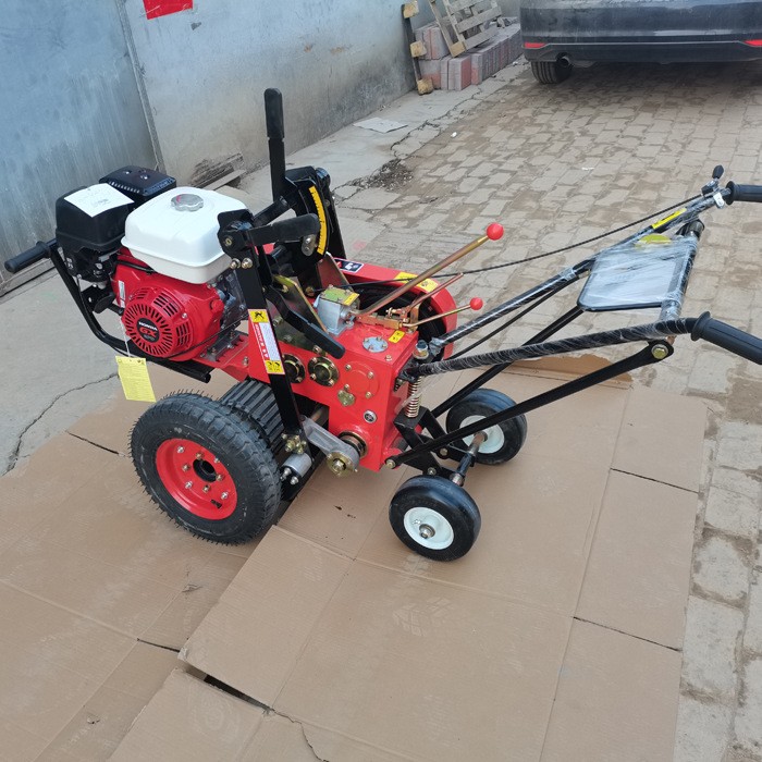 草坪基地起草机草坪建植自走式起草坪设备草坪移植切块机铲草机图4