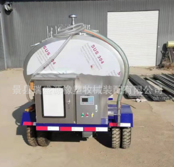 畜牧养殖机械设备 犊牛饲喂车 电动三轮饲喂车 多功能饲喂车