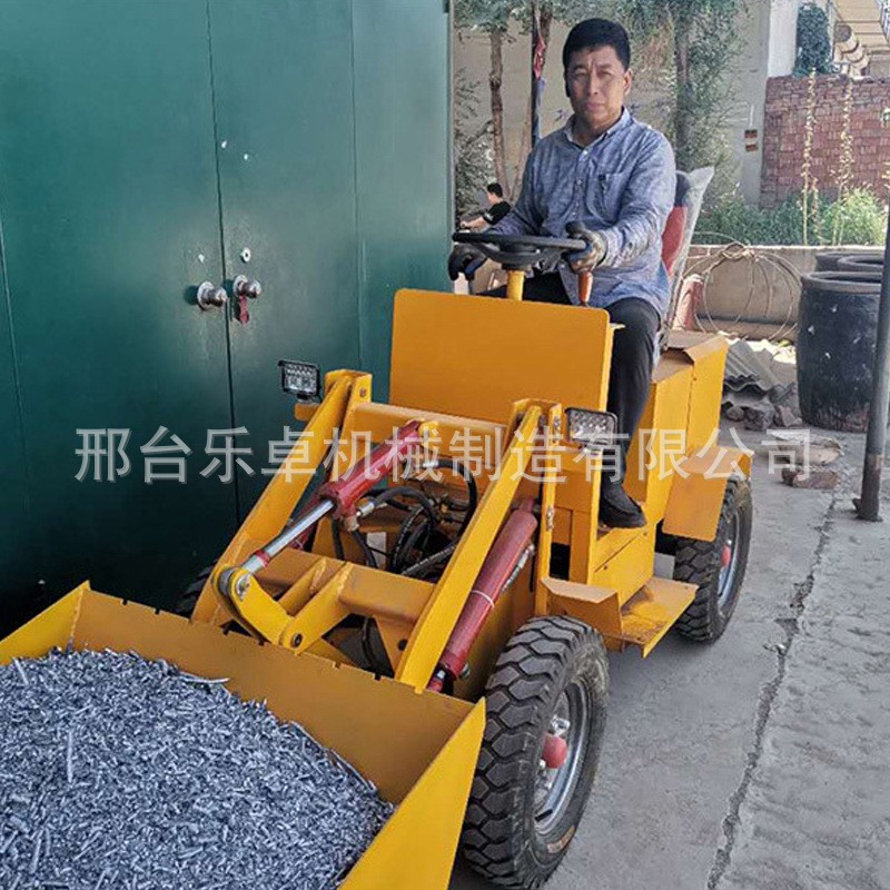 粮食小型装载铲车机 四驱农用多功能装载机 电动微型矮脚虎装载机图2