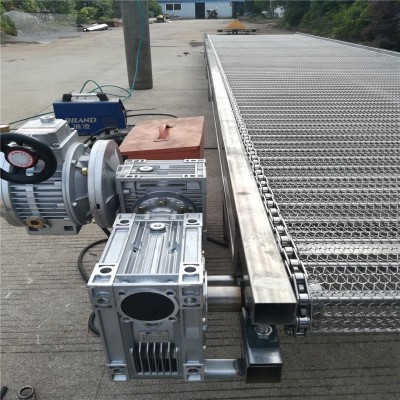 工业重型链条网带输送机果蔬清洗304不锈钢多层网带式爬坡提升机