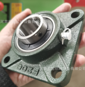 供应10吨干湿两用铡草揉丝机 玉米秸秆粉碎机 自动进料铡草揉丝机图4